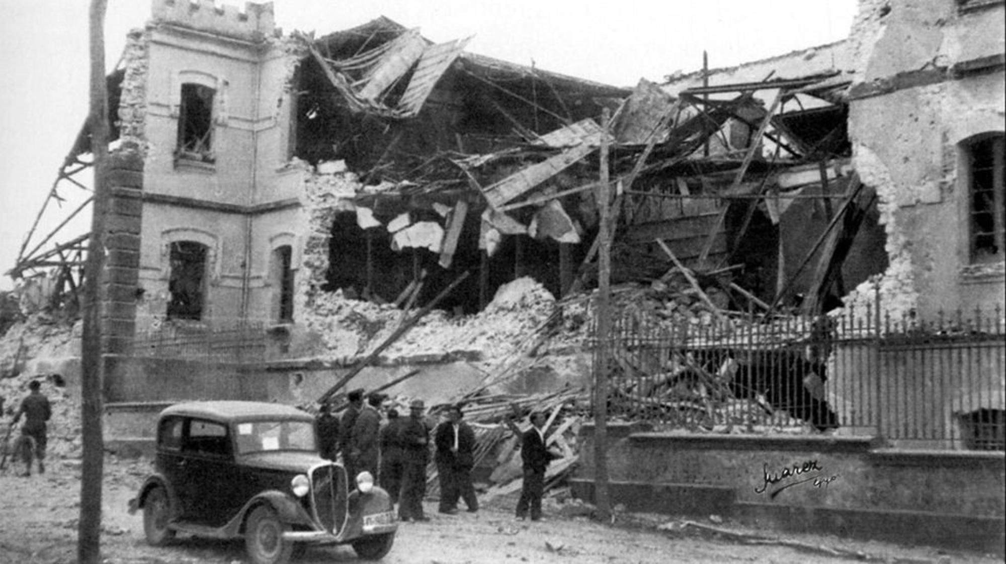 Gijón fue bombardeada por mar y aire